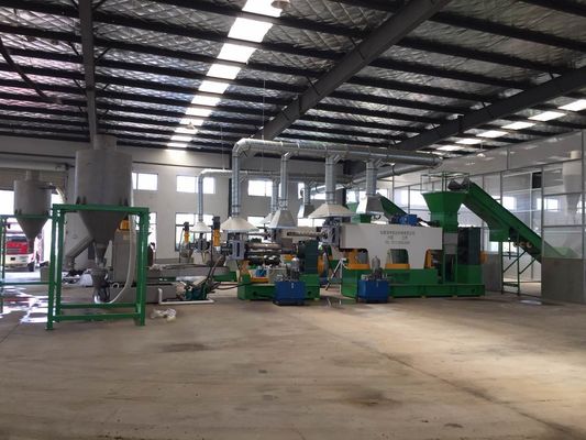 ποιότητας  PP Raffia Bag Granulating Plastic Recycling Machine Line 380V 50HZ εργοστάσιο