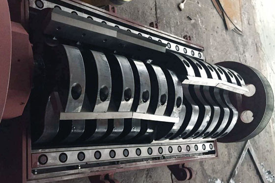 Κολπίσκων 1000*900 τυλιγμένη 55kw μηχανή θραυστήρων ταινιών πλαστική