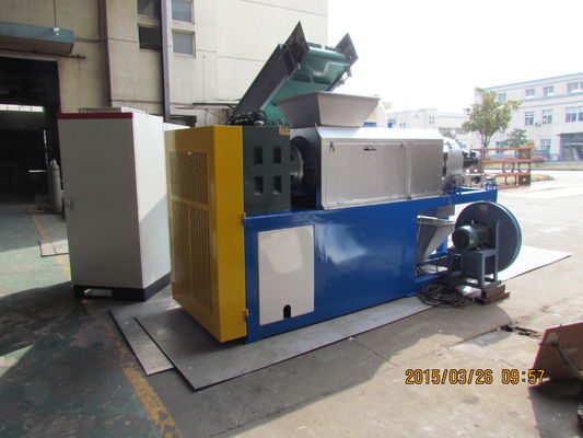 132kw LDPE ταινία που συμπιέζει την πλαστική ξηρότερη μηχανή