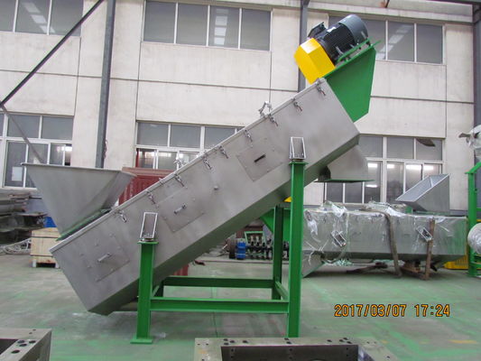 Πλαστική μηχανή ανακύκλωσης SS304 37kw για τις ταινίες PE PP
