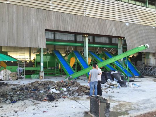 3 η φάση που υφαίνεται τοποθετεί τη μηχανή ανακύκλωσης πλαστικών ταινιών σε σάκκο