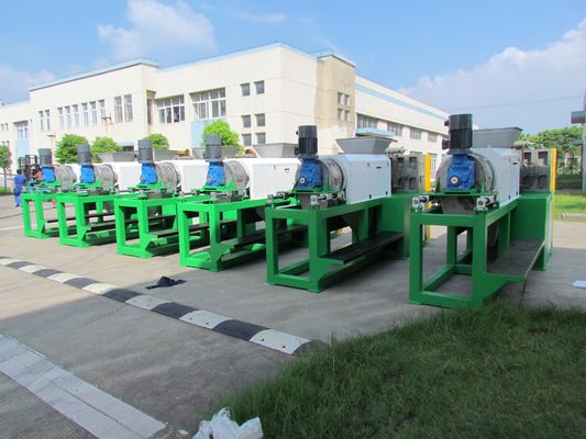 75kw μαγνητικό πλαστικό θέρμανσης που συμπιέζει τη μηχανή